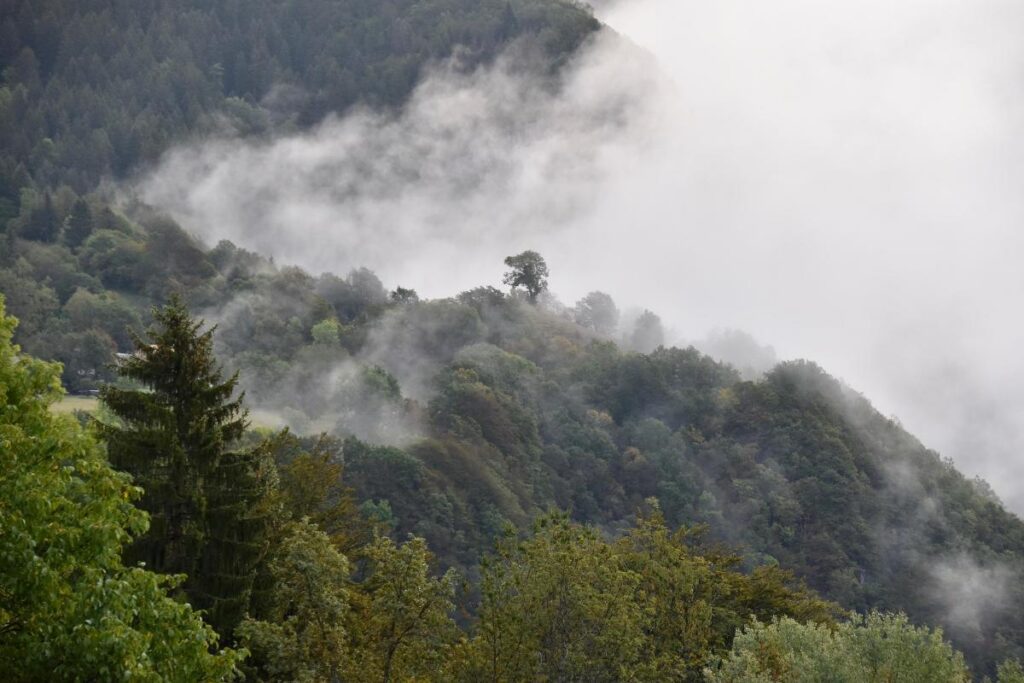 clouds on the mountains